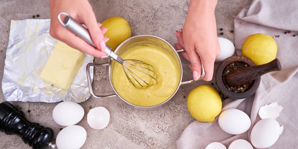 So gelingt die perfekte Sauce Hollandaise