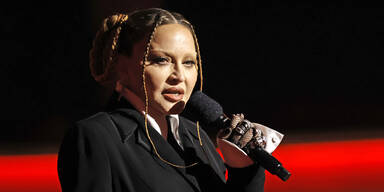 Madonna bei den 65. Grammy Awards