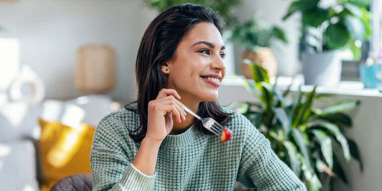 Schlank ohne hungern: Mit diesen 6 Lebensmitteln purzeln die Kilos wie von selbst