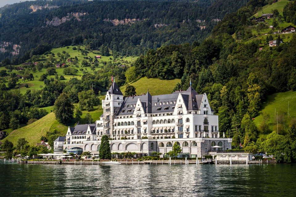 Die 101 besten Hotels: Schweiz, Österreich, Deutschland & Südtirol 2025
