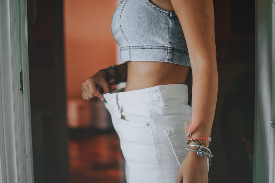 15 einfache Alltagstipps für einen flachen Bauch