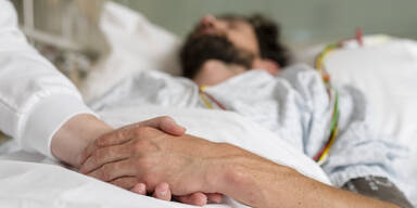 DIESES Nachbarland erlaubt aktive Sterbehilfe