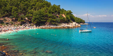 Traumurlaub ohne Preis-Schock: Diese griechischen Inseln sind 2026 noch g&uuml;nstig