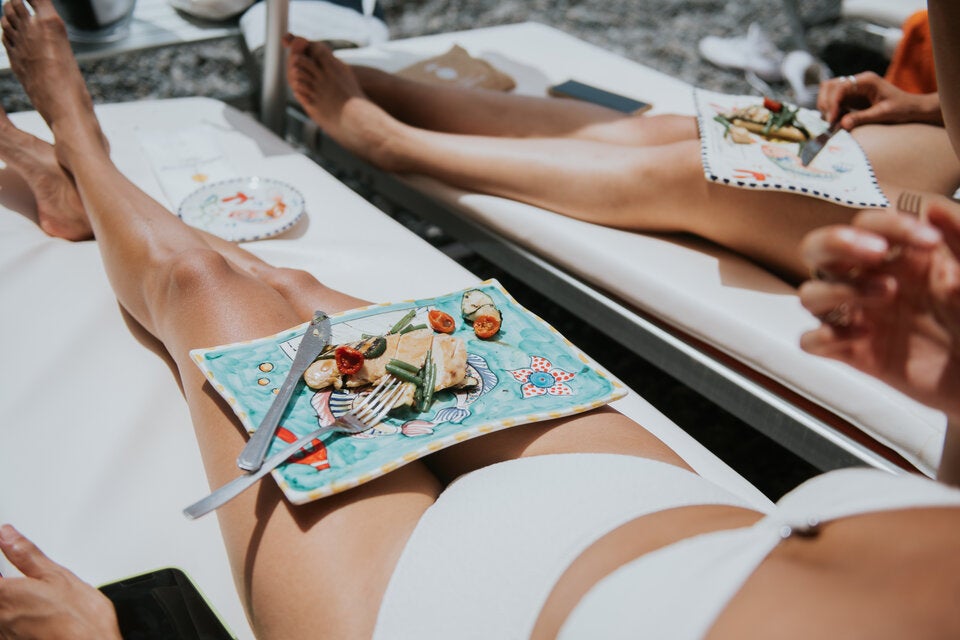 So werden Sie die lästigen Urlaubskilos blitzschnell wieder los