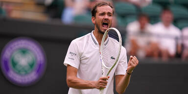 Daniil Medvedev Wimbledon Hurkacz