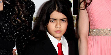 Blanket Jackson