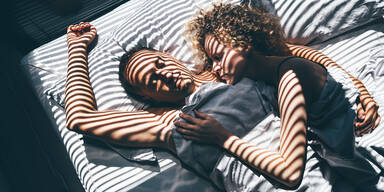 Gut schlafen trotz Hitze: Diese genialen Tipps k&uuml;hlen den K&ouml;rper