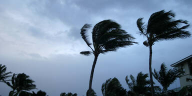 Tropensturm verw&uuml;stet Urlaubsparadies &ndash; zahlreiche Tote