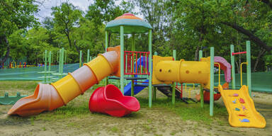 Kinderspielplatz Unfall