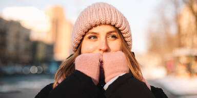Kalte Hände und Füße im Winter? Mit diesen Tricks frieren Sie nie wieder