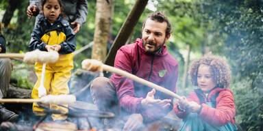 Lagerfeuerzeit! Leckere Stockbrotrezepte für laue Sommernächte