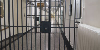 Gef&auml;ngnisse in O&Ouml; sind &uuml;berf&uuml;llt.