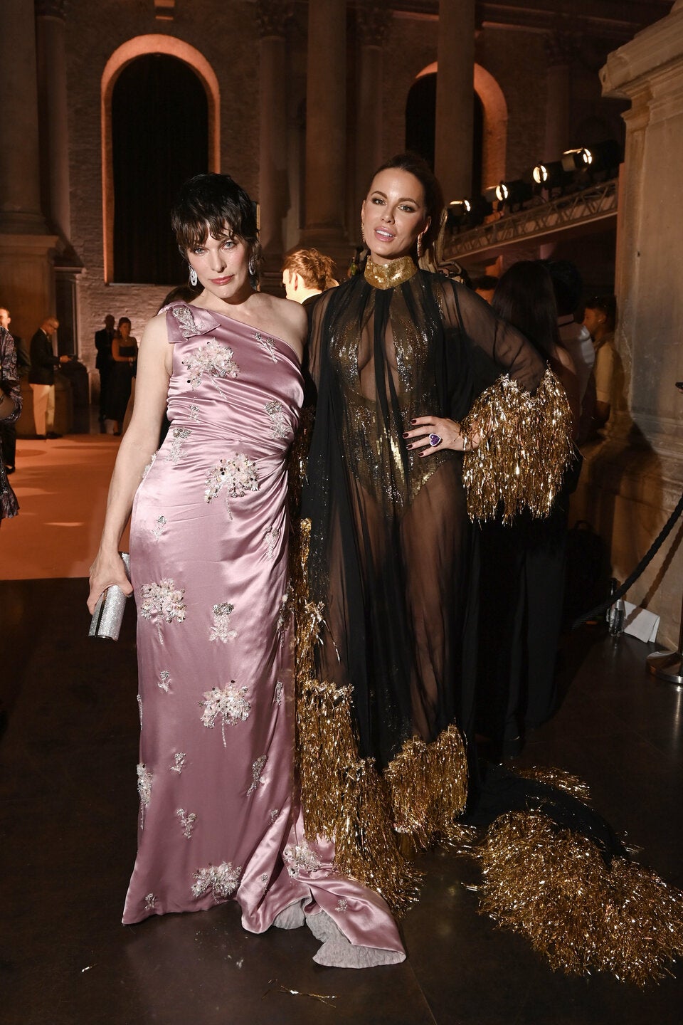 amFar Gala Milla Jovovich und Kate Beckinsale