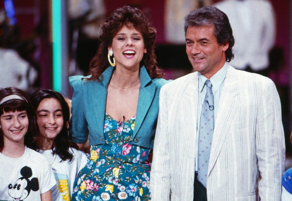 Vera Russwurm und Hans-Jürgen Bäumler bei der Moderation einer TV Spielshow, 1988