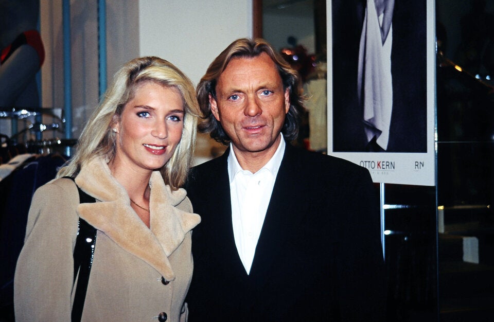 Sarah war von 1995 bis 1999 mit Otto Kern verheiratet