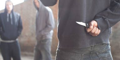 Syrer (29) ging mit Messer auf jungen Mann los