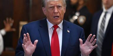Schweigegeldprozess: Trump droht mehrj&auml;hrige Freiheitsstrafe