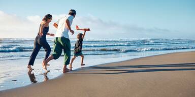 Traumurlaub trotz Hauptsaison: Die besten Spar-Tipps im &Uuml;berblick