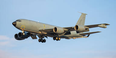 KC-135