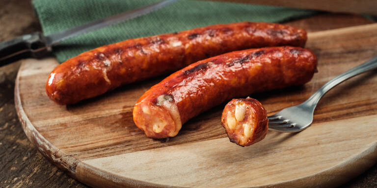 Das sind die besten Würste der Welt: Österreichischer Grillklassiker mischt vorne mit