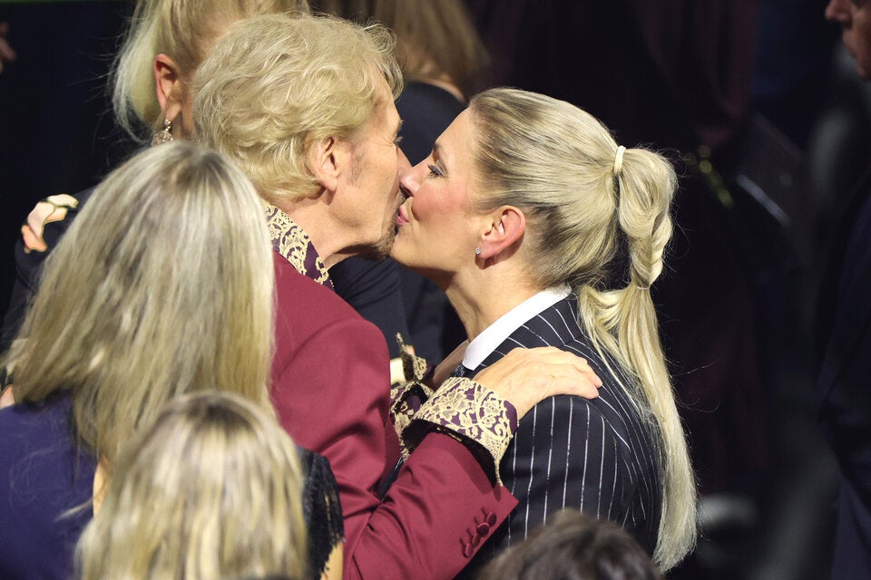 Mit Ring aus Bonbon-Papier: Gottschalk heimlich verlobt!