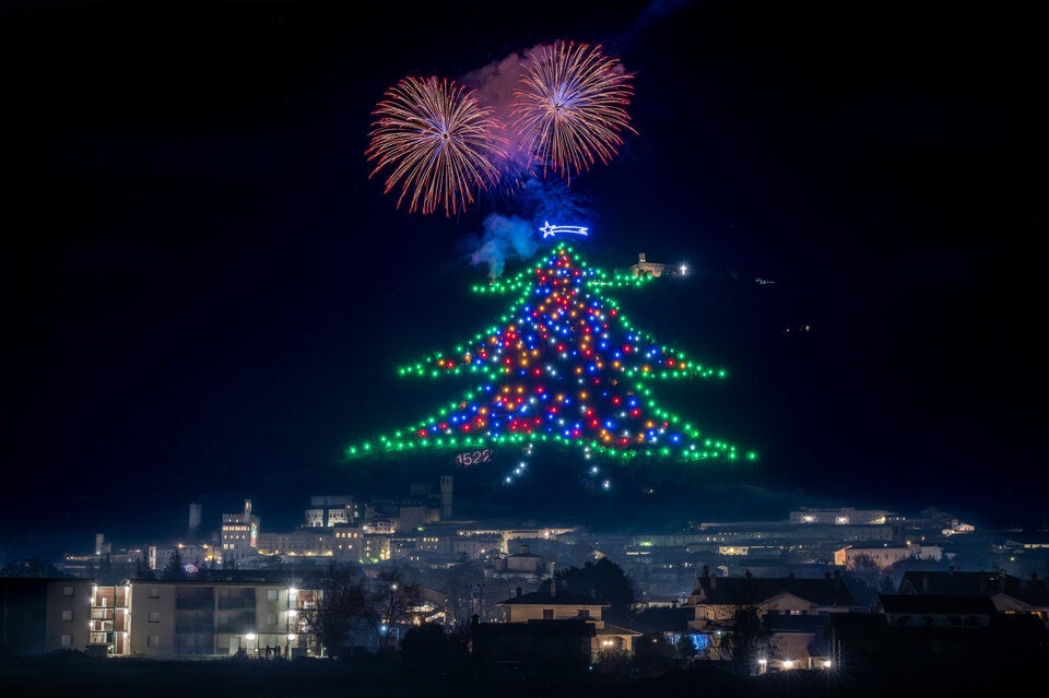 Wow! Hier stehen die spektakulärsten Christbäume der Welt