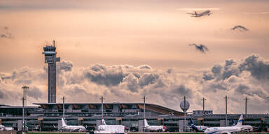 Nächster Drohnen-Alarm über Europa: Flüge umgeleitet
