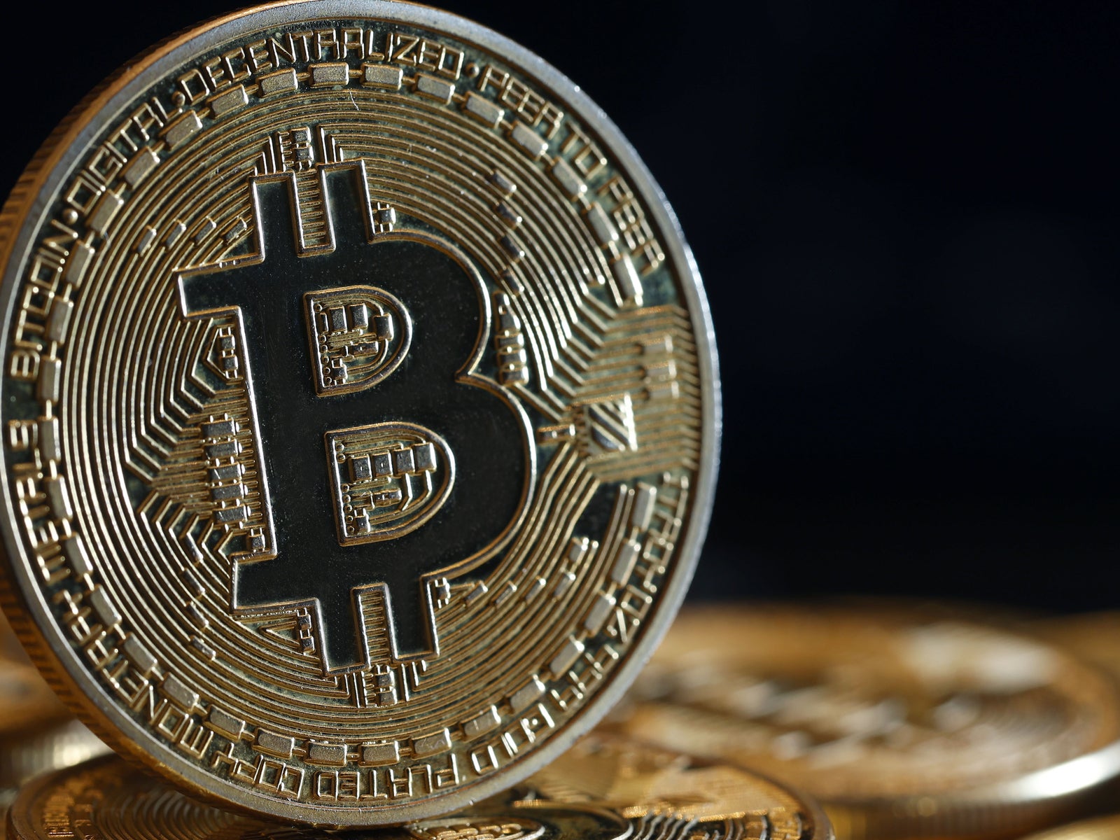 Krypto-Crash: Bitcoin im freien Fall - Business-Live