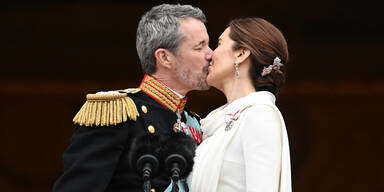 Frederik und Mary bei der Krönung