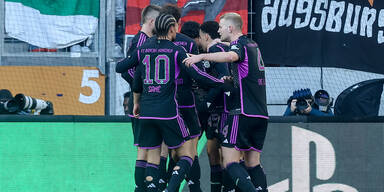 FC Bayern gegen Augsburg