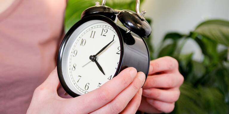 Achtung! Zeitumstellung ist dieses Jahr einen Tag früher