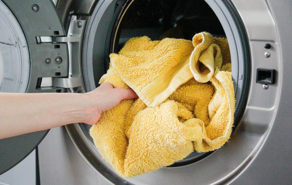 Vor dem Urlaub: Diese Stellen sollten Sie unbedingt putzen!