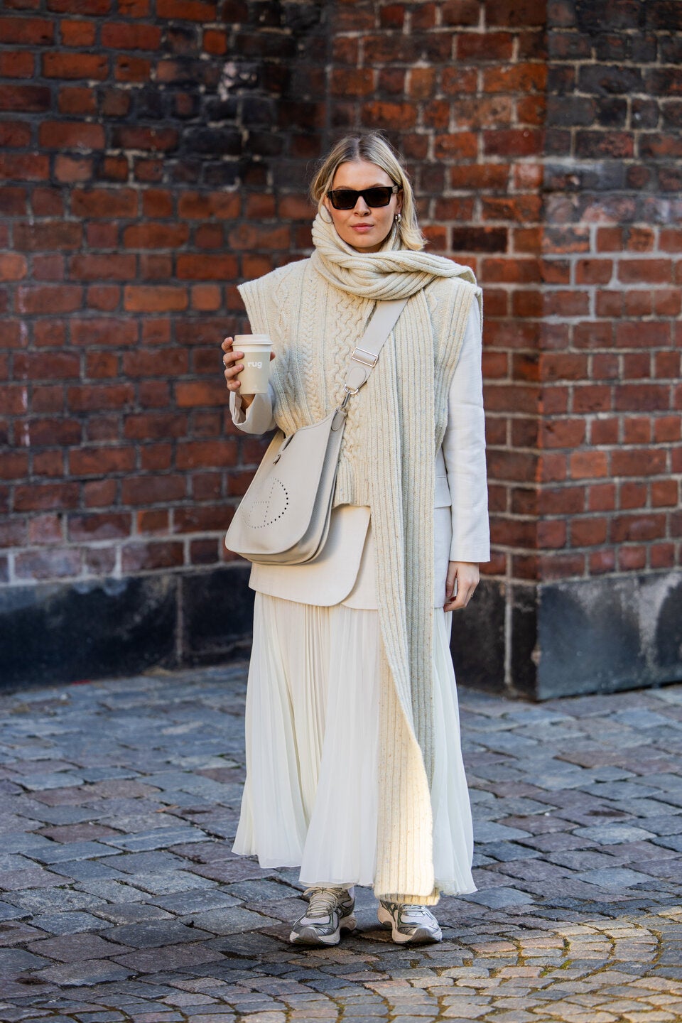 Stylisch trotz Kälte: Diese Tricks halten Sie warm und modisch