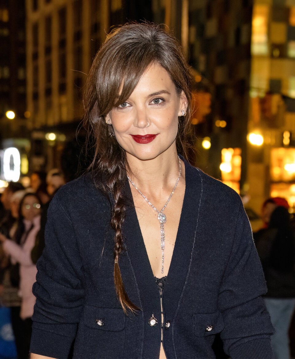 Fauxpas oder Trend? Katie Holmes steht zu ihren grauen Haaren