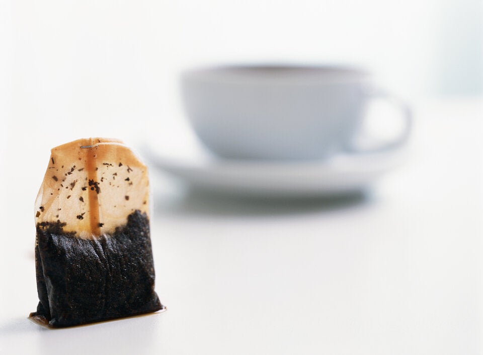 Nicht wegwerfen! So nutzen Sie alte Teebeutel clever weiter