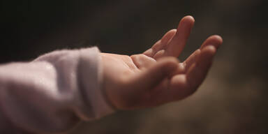 Medizinische Revolution: Erste Babys mit 3 Eltern geboren