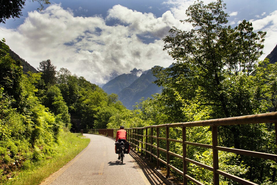 Frühling auf zwei Rädern: Die schönsten Radtouren durch Österreich 2025