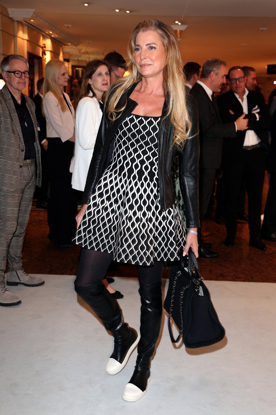 Letztes Jahr hatte Giulia Siegel noch ein deutlich gesünderes Aussehen - ihr Ziel ist es, wieder acht Kilogramm zuzunehmen. 