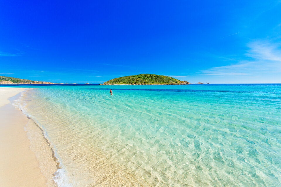 Kein Scherz! Für diesen Strand im Nachbarland gibt es NUR Zugang per App