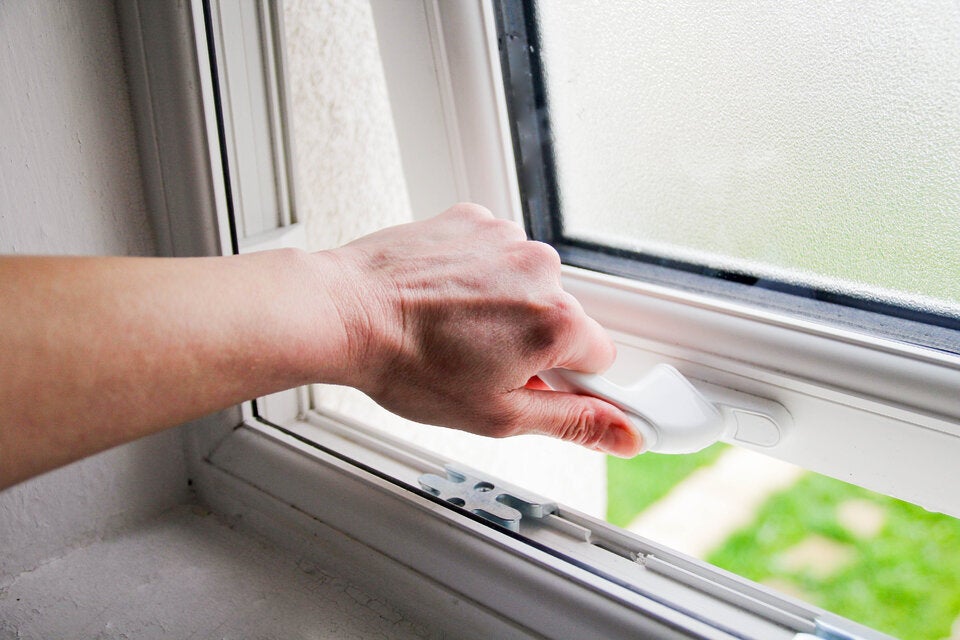 Achtung: Deshalb sollten Sie die Fenster nie kippen