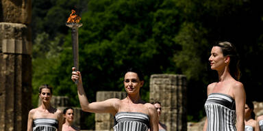 Flamme für Spiele in Paris entfacht
