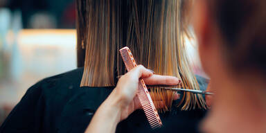 Friseur gibt Rabatt - aber nur für Frauen mit Kopftuch