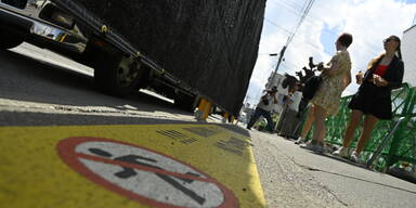 Wegen Foto-Ansturm: Japan verhüllt Vulkan Fuji mit Sichtschutz
