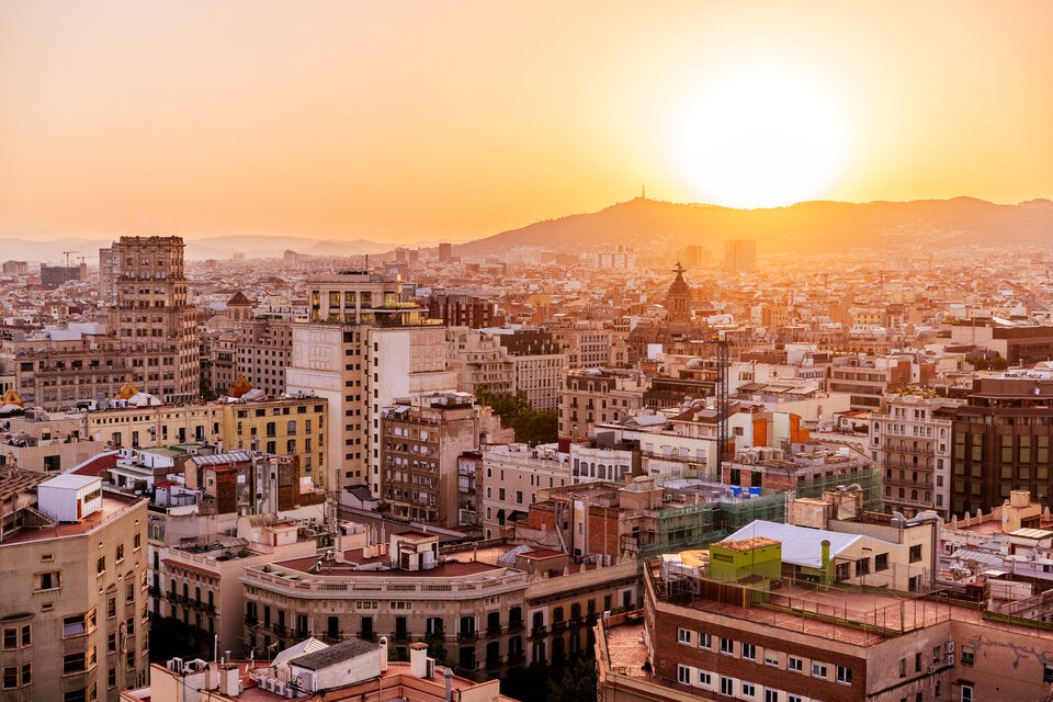 Sie wollen die Sonnenfinsternis 2026 hautnah erleben? Dann sollten Sie hierhin reisen!