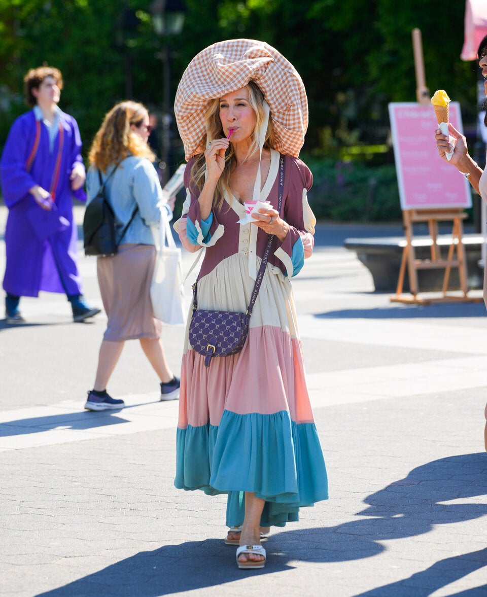 Mode-Fauxpas? Sarah Jessica Parker überrascht mit ungewöhnlichem Look