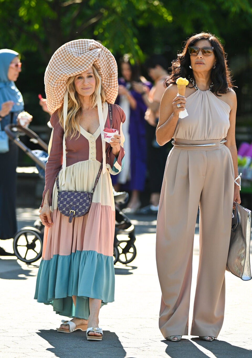 Mode-Fauxpas? Sarah Jessica Parker überrascht mit ungewöhnlichem Look