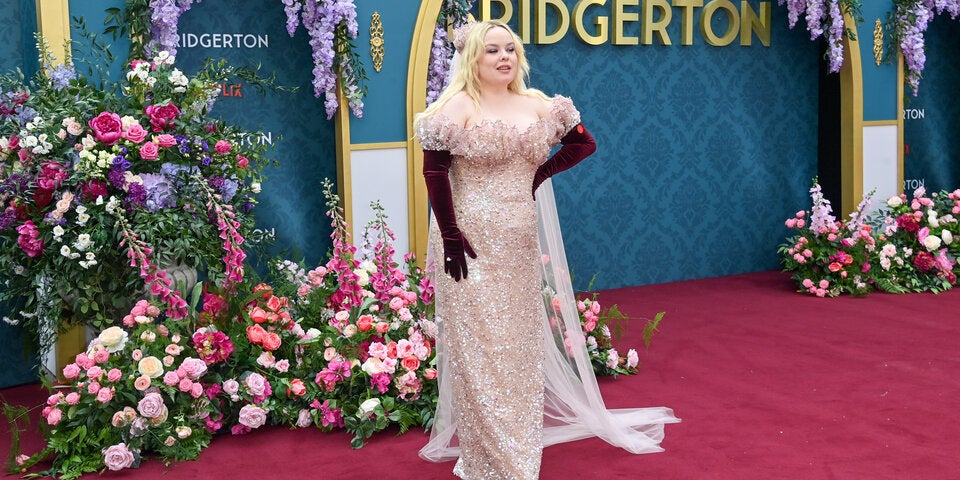 Bridgerton-Premiere wird zum Mode-Spektakel