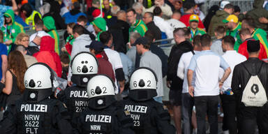 Polizei musste Fans trennen