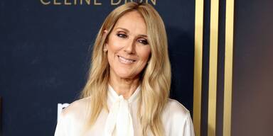 Céline Dion: Emotionales Red-Carpet-Comeback mit Wow-Look