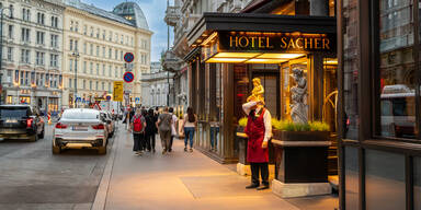 "Urlaubsgr&uuml;&szlig;e vom Exekutor":  Hotellerie schl&auml;gt wegen Ortstaxenerh&ouml;hung Alarm
